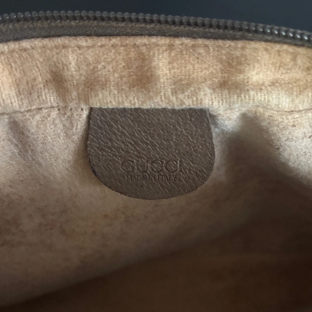 Gucci Beige and Brown Monogram Wristlet Pouch - Picture 4 of 9